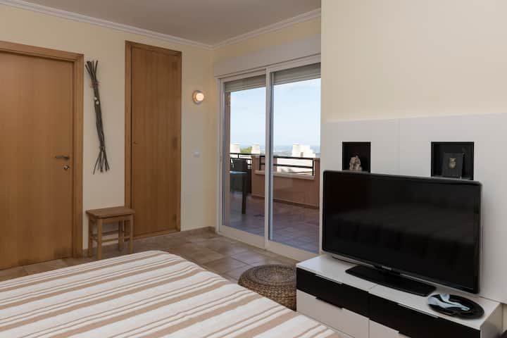 6beb677e-9118-4338-beb3-c11ca428a0c3