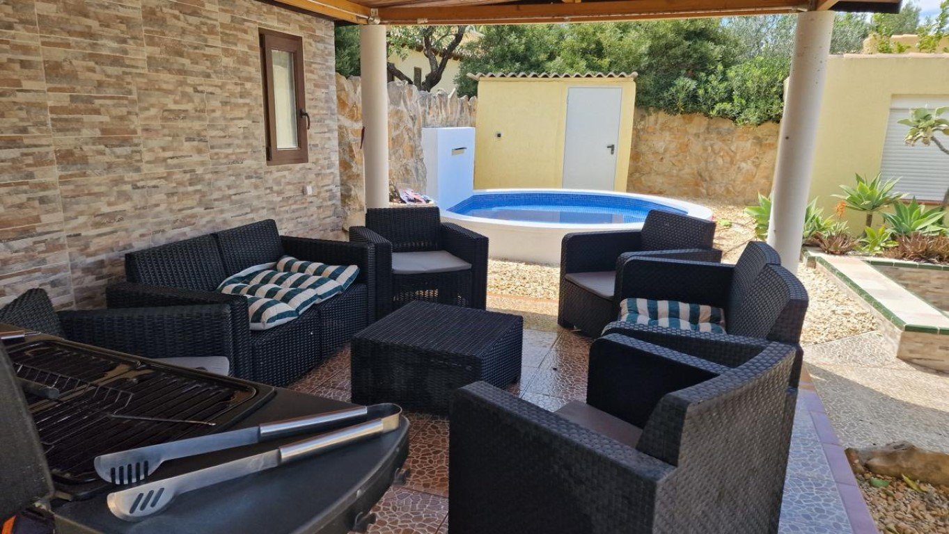 WhatsApp Image 2025-10-24 at 07.52.53 (2)