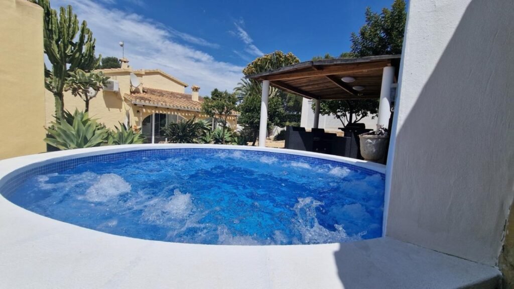 WhatsApp Image 2025-10-24 at 07.52.53 (3)