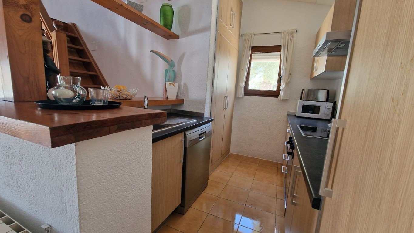 WhatsApp Image 2025-10-24 at 07.52.54 (2)