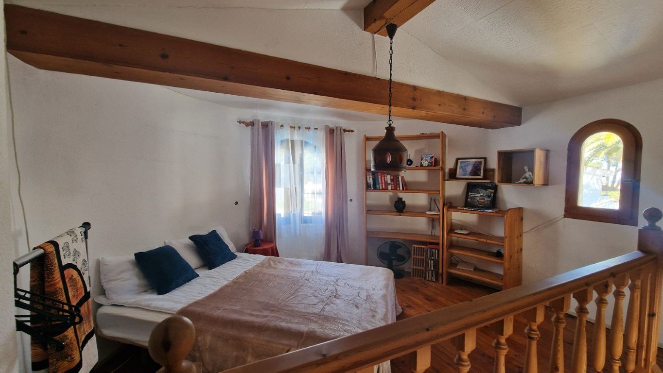 WhatsApp Image 2025-10-24 at 07.52.55