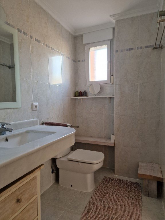 WhatsApp Image 2025-10-24 at 13.39.58 (2)