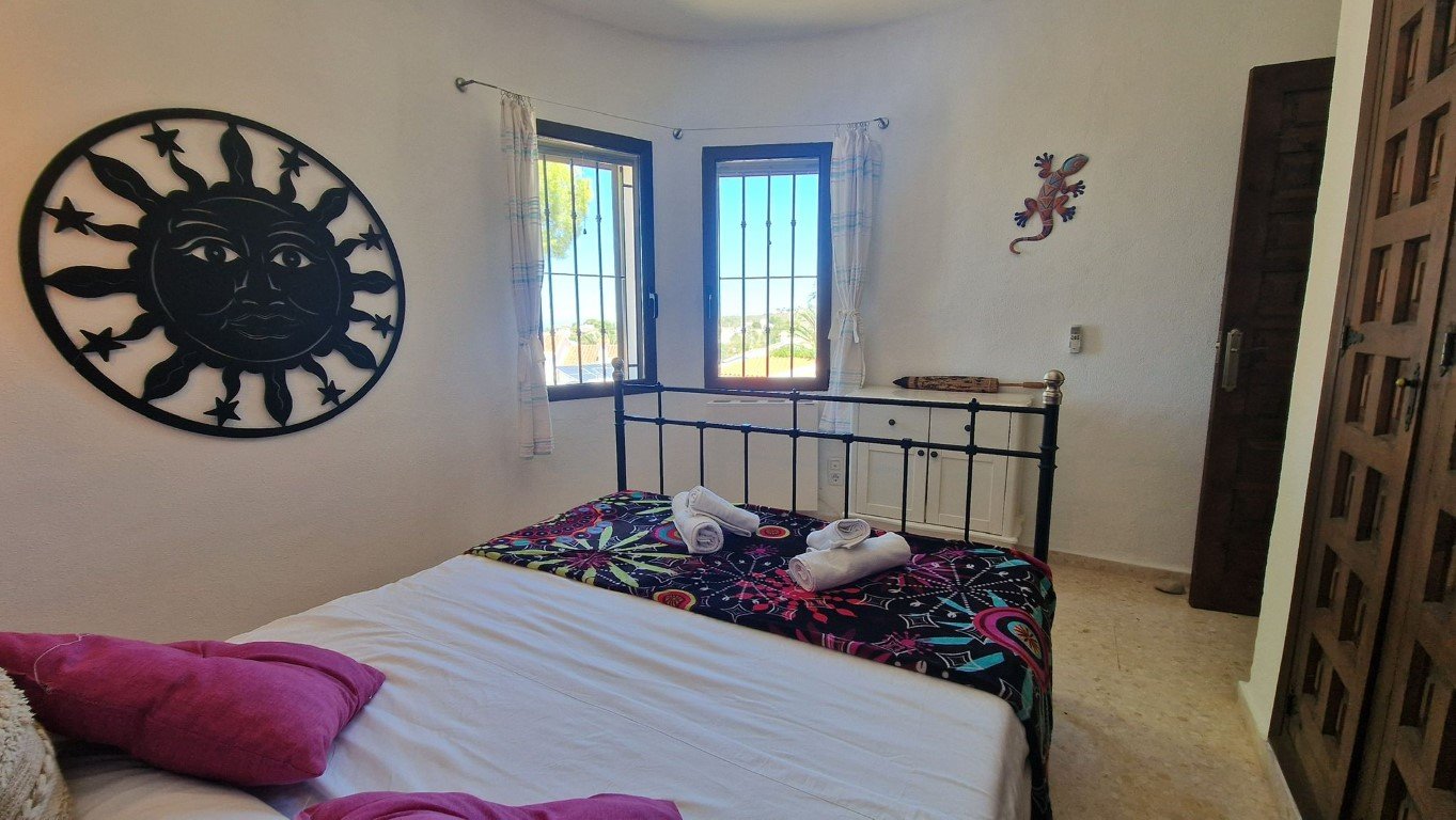 WhatsApp Image 2025-10-24 at 13.46.19 (2)