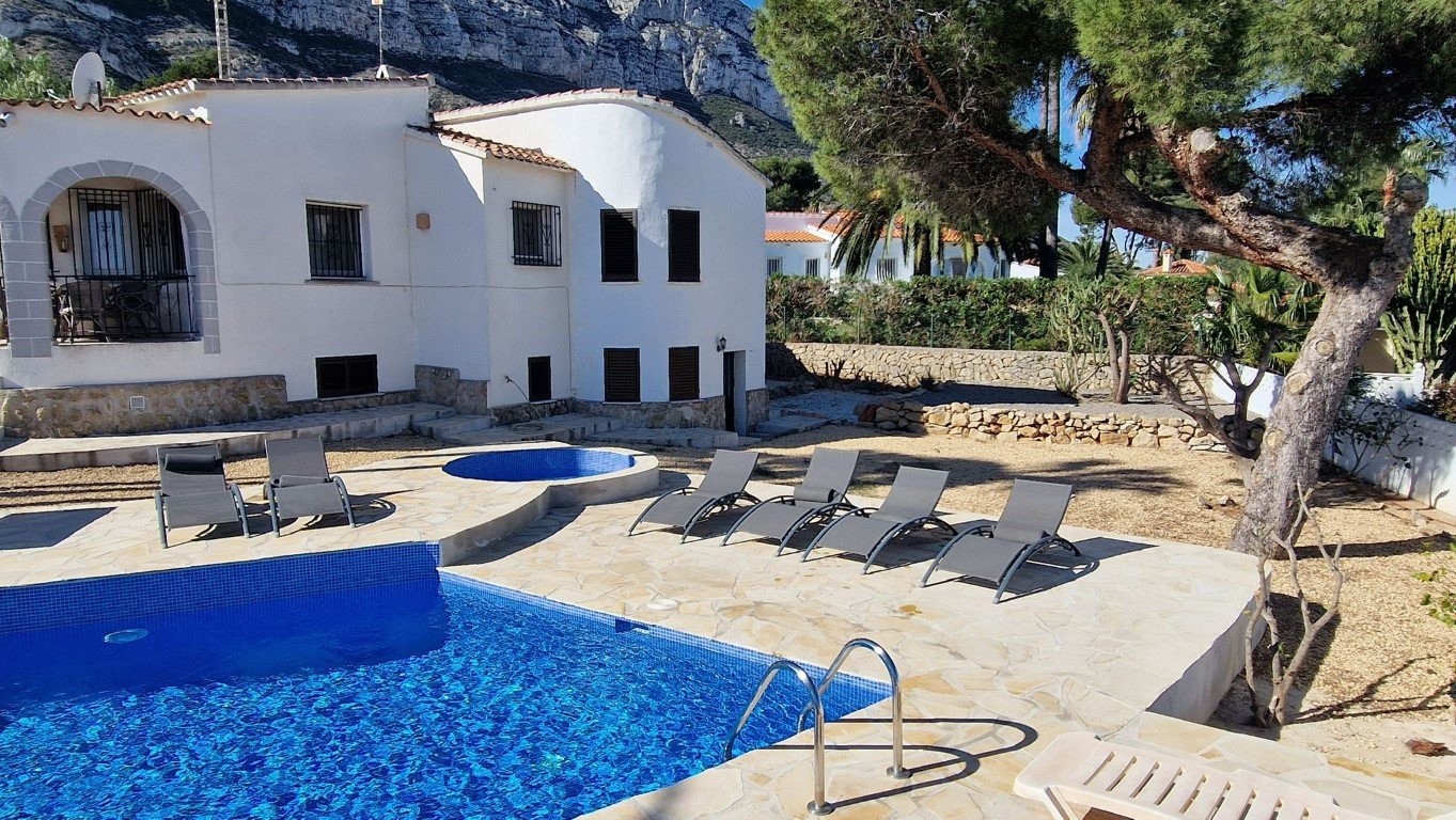 WhatsApp Image 2025-10-24 at 13.46.25 (3)