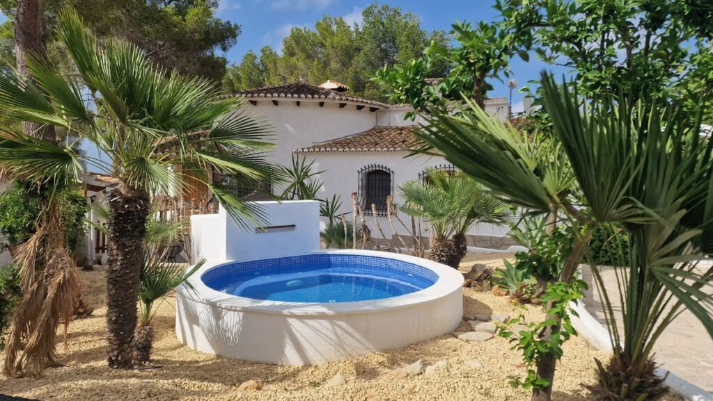 WhatsApp Image 2025-10-24 at 13.52.54 (3)