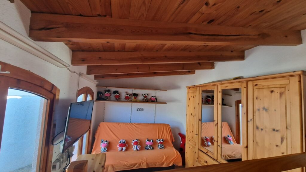 WhatsApp Image 2025-10-24 at 13.52.58