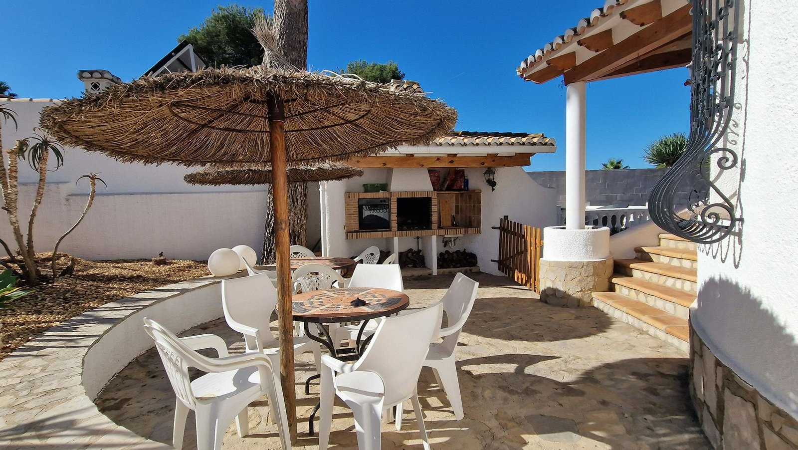 WhatsApp Image 2025-10-24 at 13.53.00 (2)