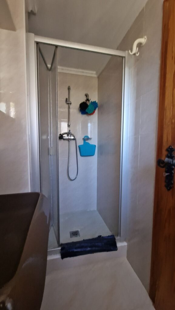 WhatsApp Image 2025-10-24 at 13.53.00 (3)