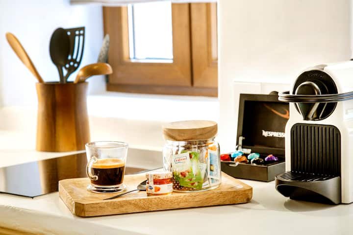 e165f8d6-80cb-4c54-90c1-3f5d1c19ff78