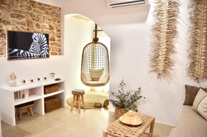 896c9922-633b-465f-a4d3-b826c249b627