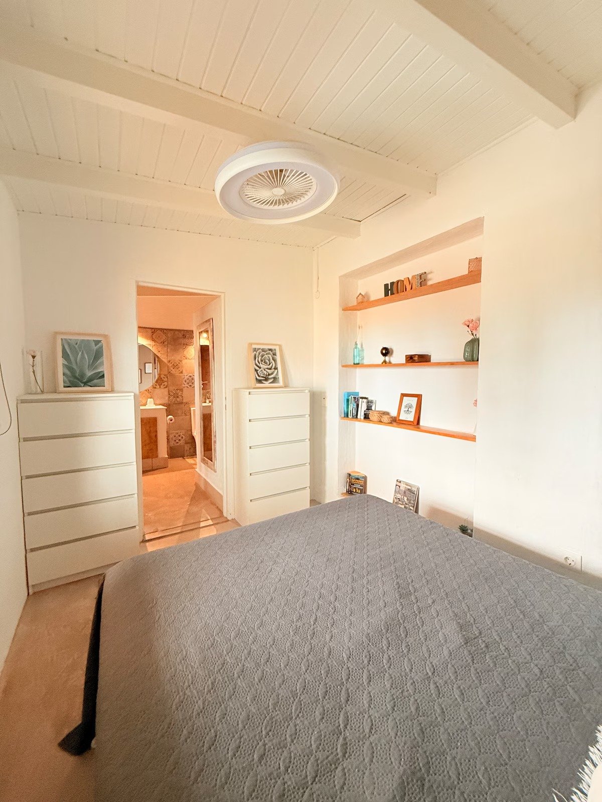 imgi_230_0fa5e9f3-284c-4e37-9976-f9cb84697210